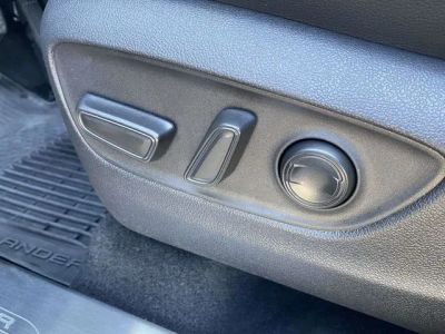 2023 Toyota Highlander - Photo 19