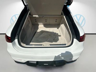 2022 Mercedes-Benz EQS — photo 26 view
