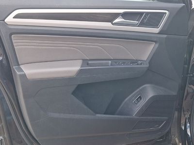 2021 Volkswagen Atlas - Photo 21