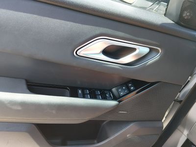 2025 Land Rover Range Rover Velar - Photo 21