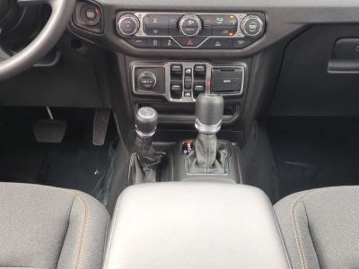 2026 Jeep Wrangler — photo 21 view