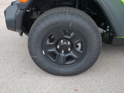 2026 Jeep Wrangler — photo 11 view