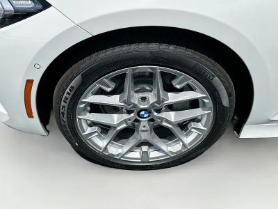 2026 BMW 3 Series — photo 26 view