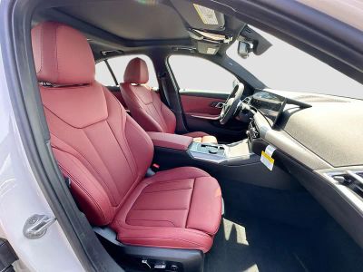 2026 BMW 3 Series — photo 23 view