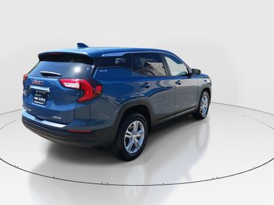 2024 GMC Terrain — photo 7 view