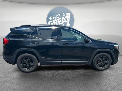 2020 GMC Terrain — side profile view