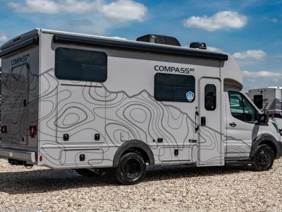 2027 Thor Motor Coach Compass Go - Photo 28