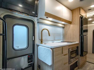 2027 Thor Motor Coach Compass Go - Photo 13