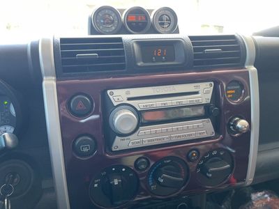 2007 Toyota FJ Cruiser Base — interior view