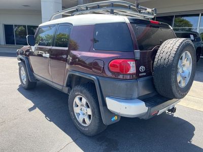2007 Toyota FJ Cruiser Base — side profile view