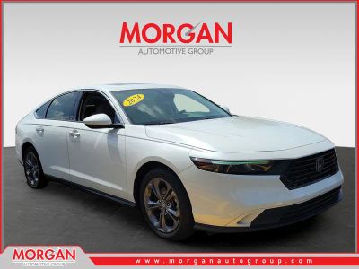 2024 Honda Accord Sedan EX in Platinum — front three-quarter view