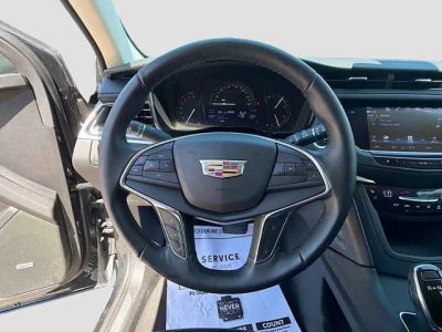 2019 Cadillac XT5 — photo 40 view