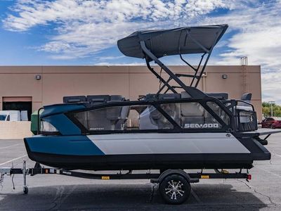2025 Sea-Doo Switch Cruise 21 - 230 hp Painted - Photo 4