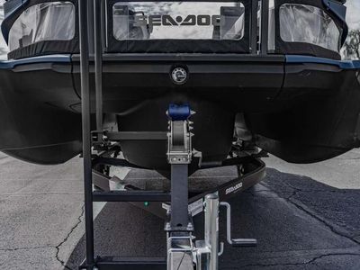2025 Sea-Doo Switch Cruise 21 - 230 hp Painted - Photo 6