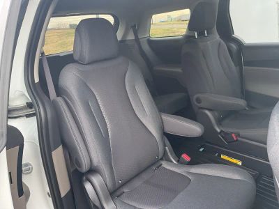 2026 Kia Carnival - Photo 18