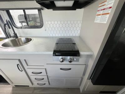 2027 Entegra ODYSSEY SE — photo 8 view