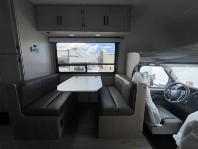 2027 Entegra ODYSSEY SE — photo 11 view