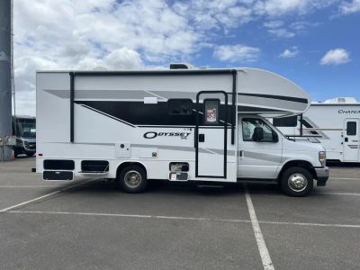 2027 Entegra ODYSSEY SE — photo 21 view