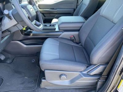 2026 Ford F-150 — photo 12 view
