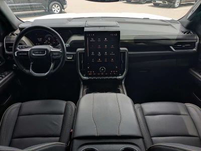 2025 GMC Yukon XL — photo 17 view