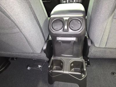 2025 Jeep Wrangler — photo 30 view