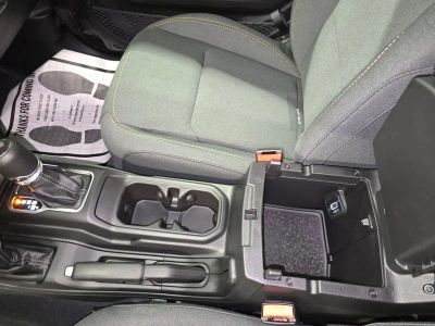 2025 Jeep Wrangler — photo 24 view