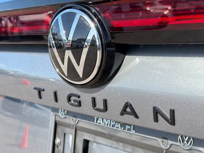 2026 Volkswagen Tiguan — photo 11 view