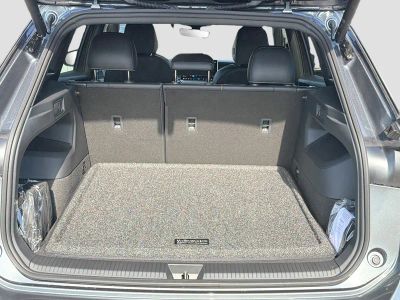 2026 Volkswagen Tiguan — photo 12 view