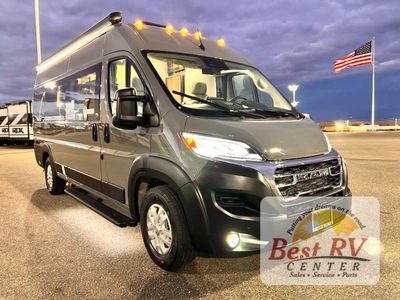 2026 Thor Motor Coach Tellaro - Photo 2