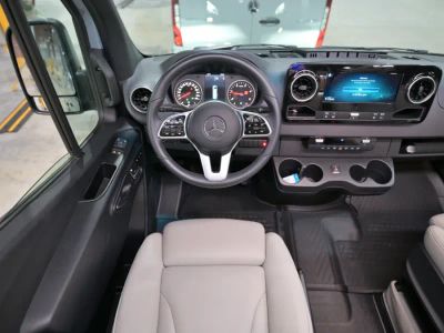 2025 Grech RV STRADA ION — interior view