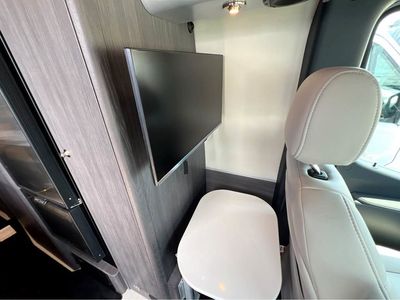 2025 Airstream Interstate - Photo 7