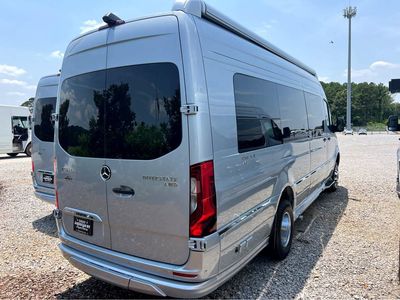 2025 Airstream Interstate - Photo 4