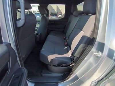 2024 Toyota Tacoma — photo 15 view