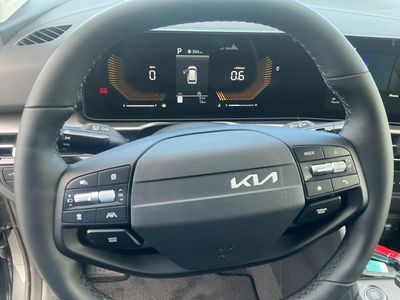 2026 Kia Sportage — photo 14 view