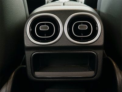 2023 Mercedes-Benz C-Class - Photo 24