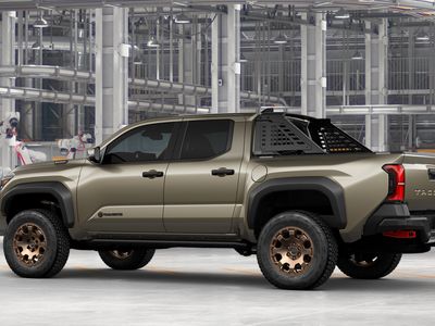 2026 Toyota Tacoma i-FORCE MAX - Photo 7