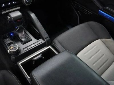 2025 Toyota Tacoma 4WD - Photo 16