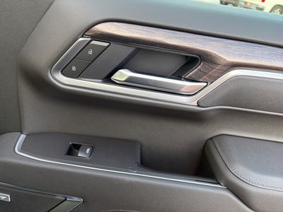 2026 Chevrolet Silverado 1500 — photo 21 view