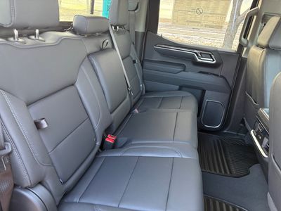 2026 Chevrolet Silverado 1500 — photo 14 view