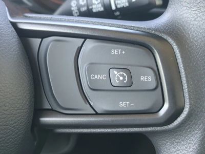 2026 Jeep Wrangler — photo 25 view