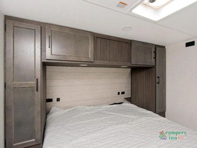2026 Venture RV Campbound Platinum — photo 15 view
