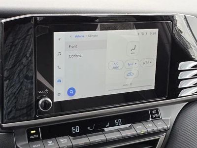 2025 Toyota Camry — photo 14 view