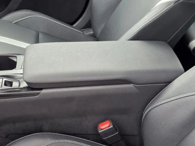 2025 Toyota Camry — photo 8 view