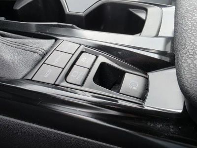 2025 Toyota Camry — photo 22 view