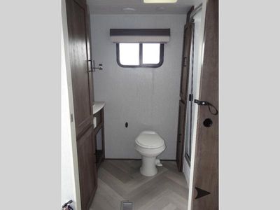 2022 Forest River RV Salem - Photo 15