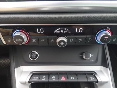 2024 Audi Q3 — photo 13 view
