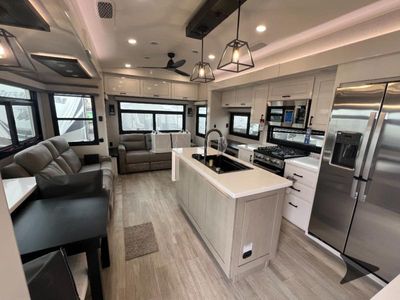 2026 Jayco Pinnacle - Photo 14