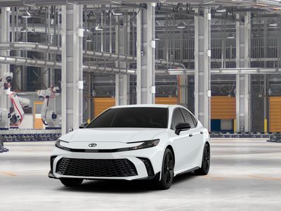2026 Toyota Camry - Photo 18