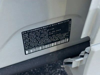 2026 Volkswagen Tiguan — photo 27 view