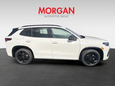 2026 Volkswagen Tiguan — photo 8 view
